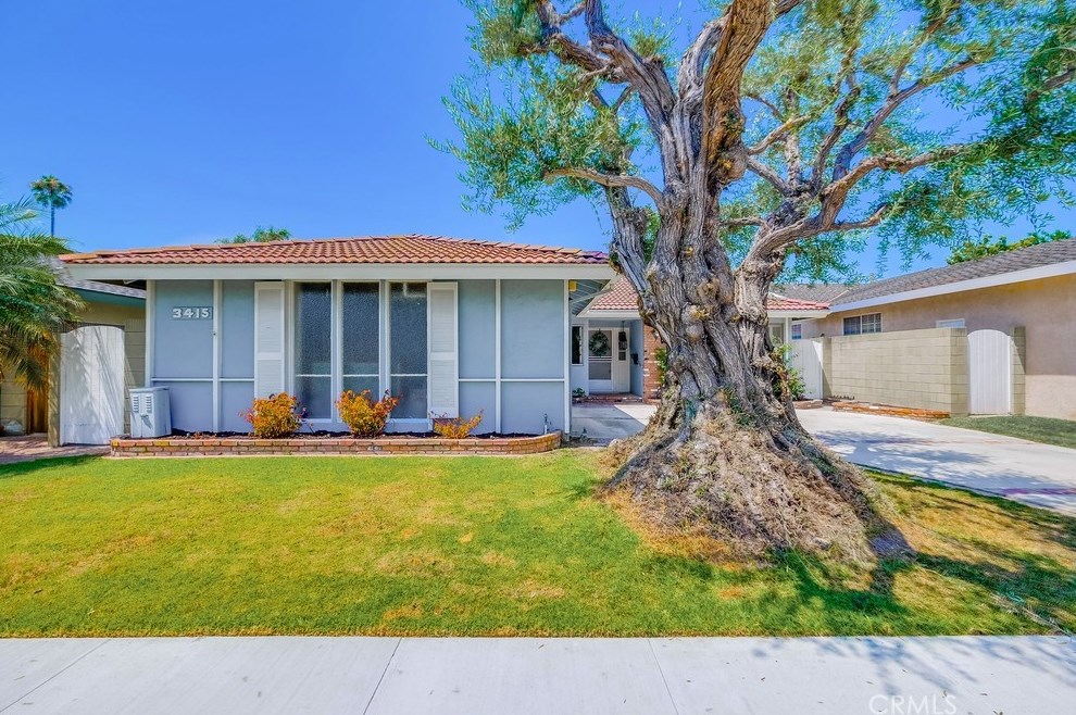 3415 Julian Ave, Long Beach, CA 90808