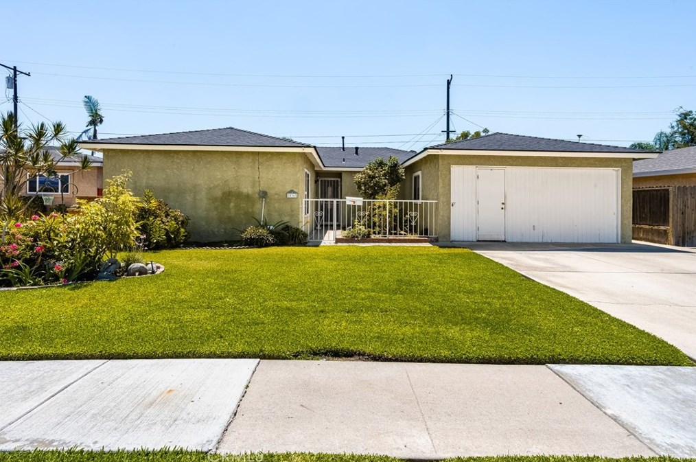 2536 W Greenacre Ave, Anaheim, CA 92801