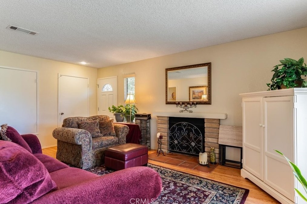 113 Flag Way #a, Lake Nacimiento, CA 93446