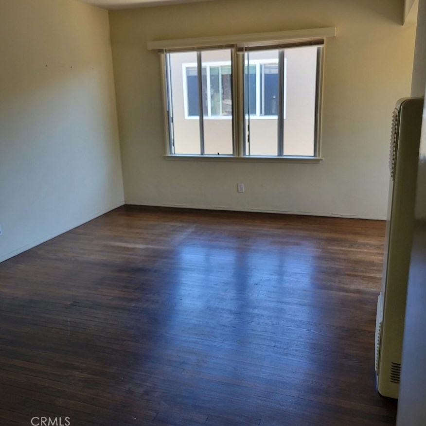 3009 3 St, Long Beach CA  90814-6608 exterior