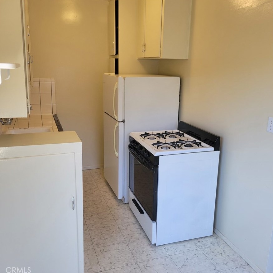 3009 3 St, Long Beach CA  90814-6608 exterior