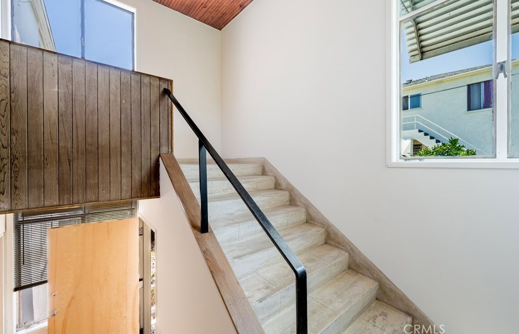 2211 2nd St, Los Angeles CA  90033-4007 exterior