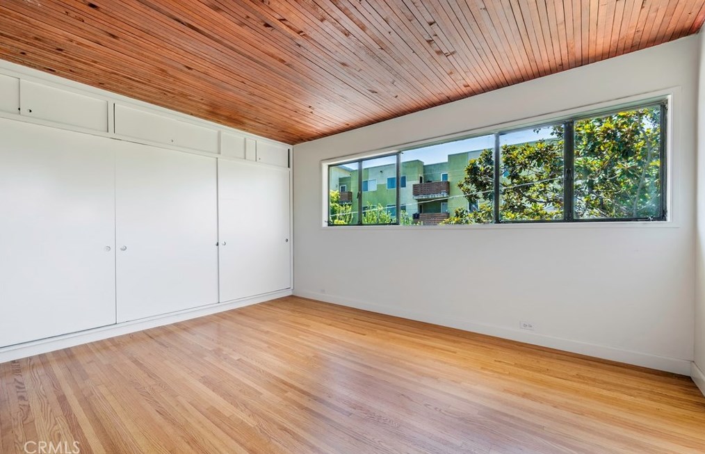 2211 2nd St, Los Angeles CA  90033-4007 exterior