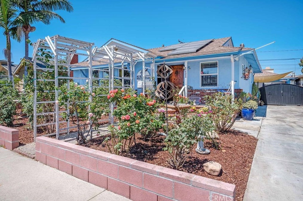 111 W Barclay St, Long Beach, CA 90805