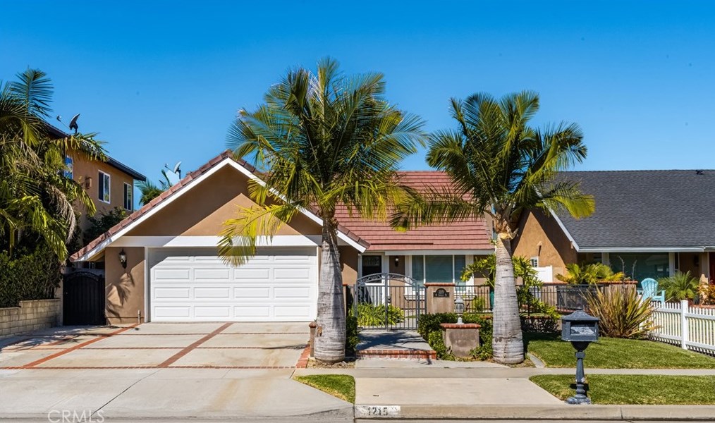 1215 N Amelia St, Anaheim, CA 92807