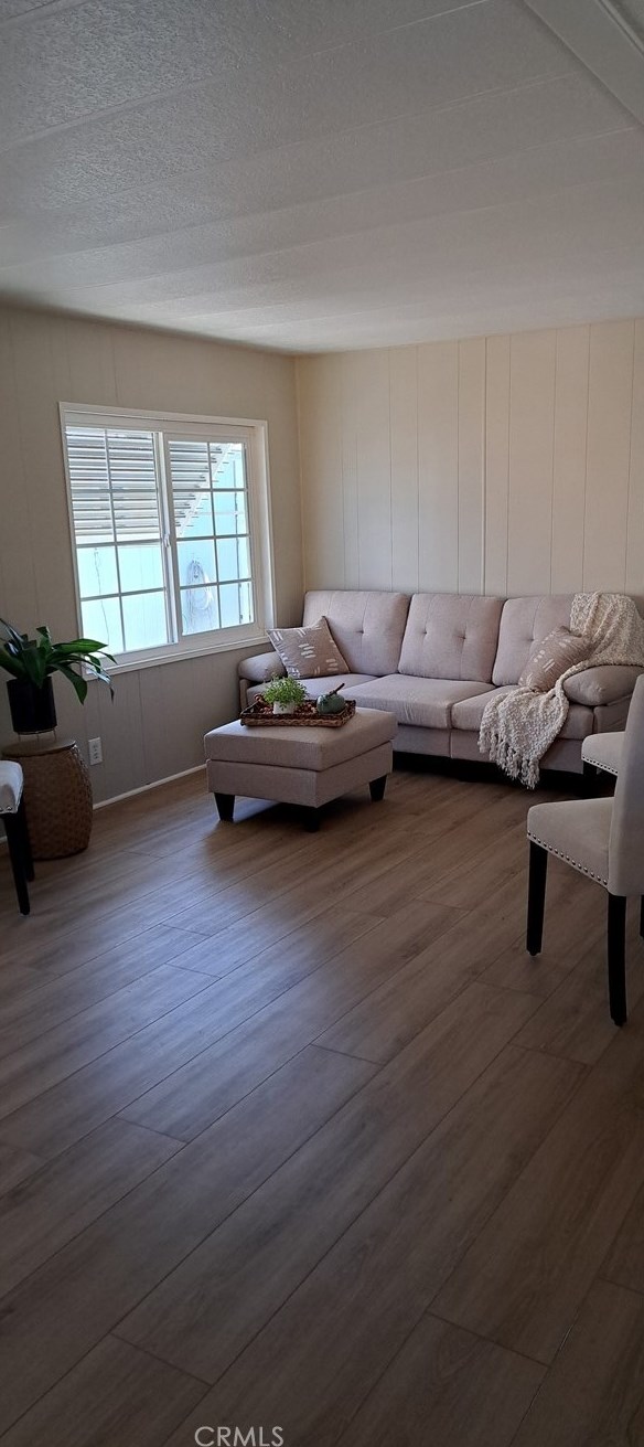 12147 Lakeland Rd #19, Santa Fe Springs, CA 90670