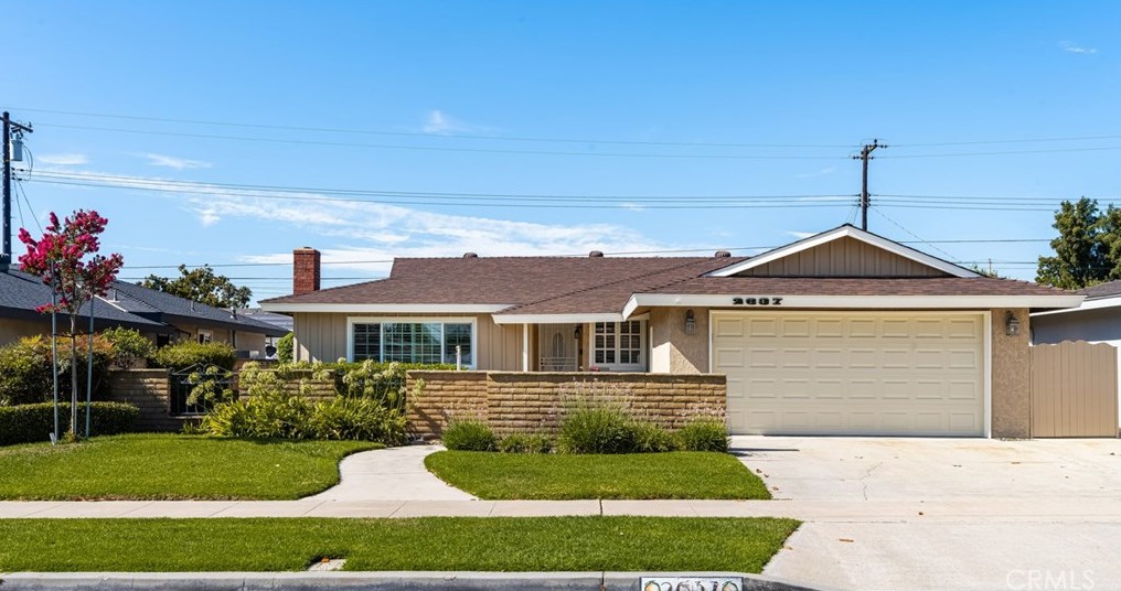2637 E Locust Ave, Orange, CA 92867