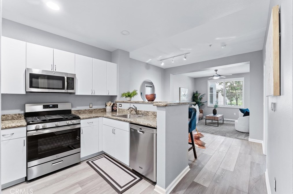 1801 E Katella Ave #1072, Anaheim, CA 92805
