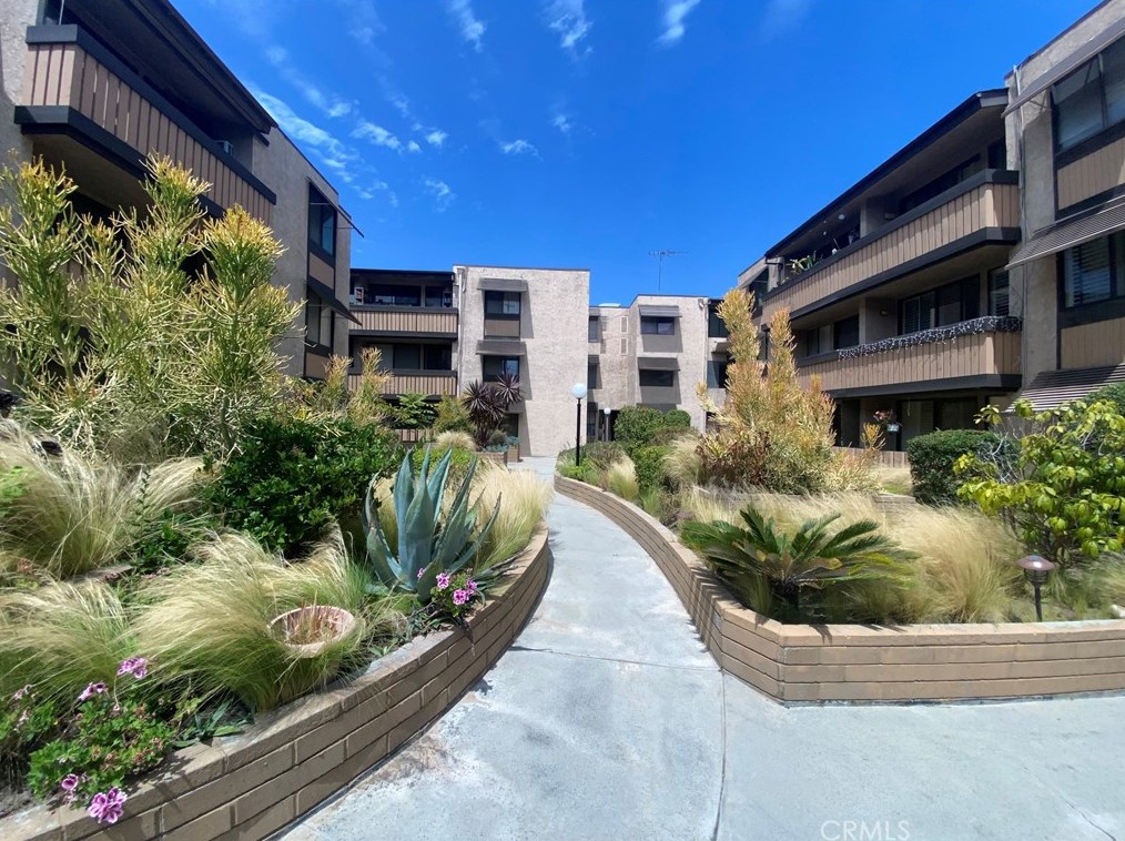 4170 Elm Ave #119, Long Beach, CA 90807