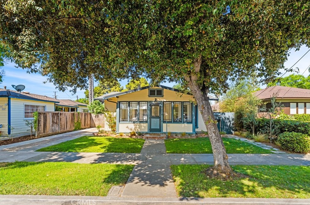 218 S Center St, Orange, CA 92866