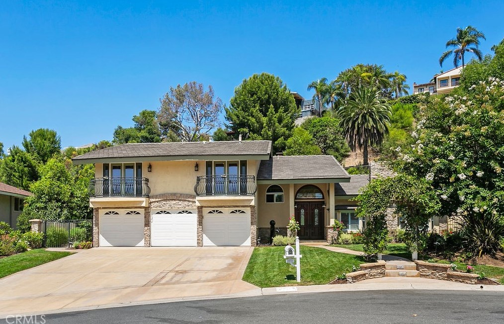 18731 Villa Woods Cir, Orange, CA 92861