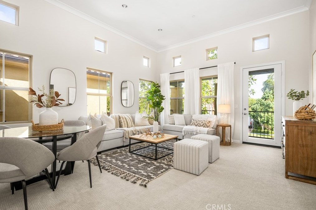 112 Coralwood, Irvine, CA 92618