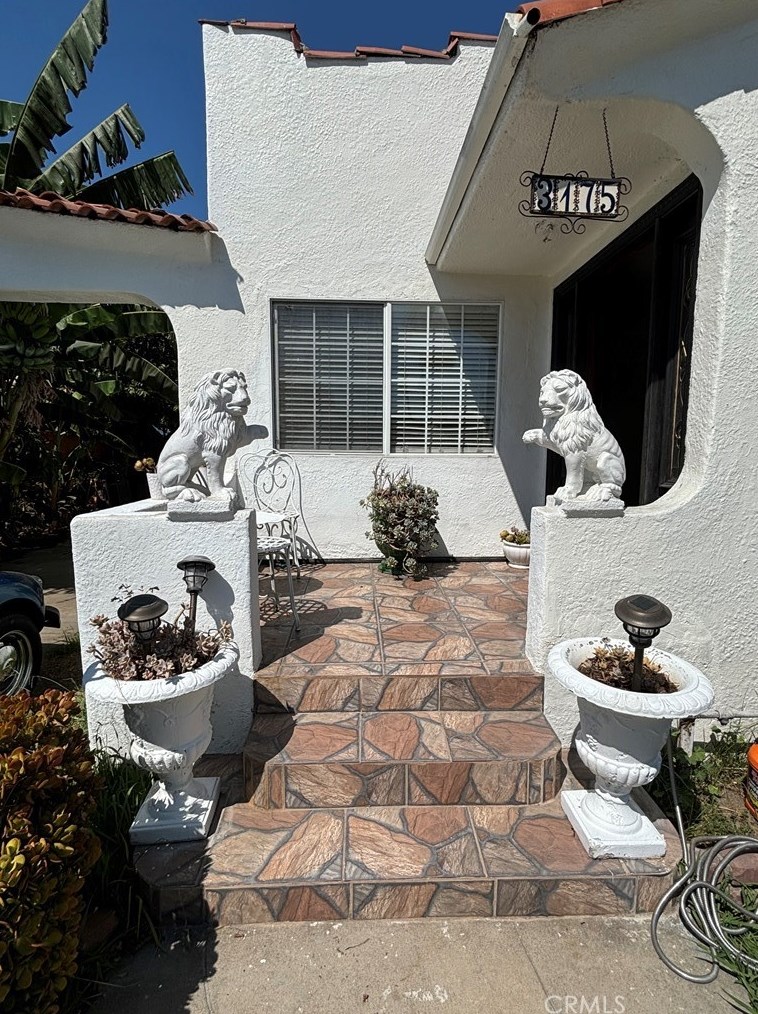 3175 Oakwood Ave, Lynwood, CA 90262