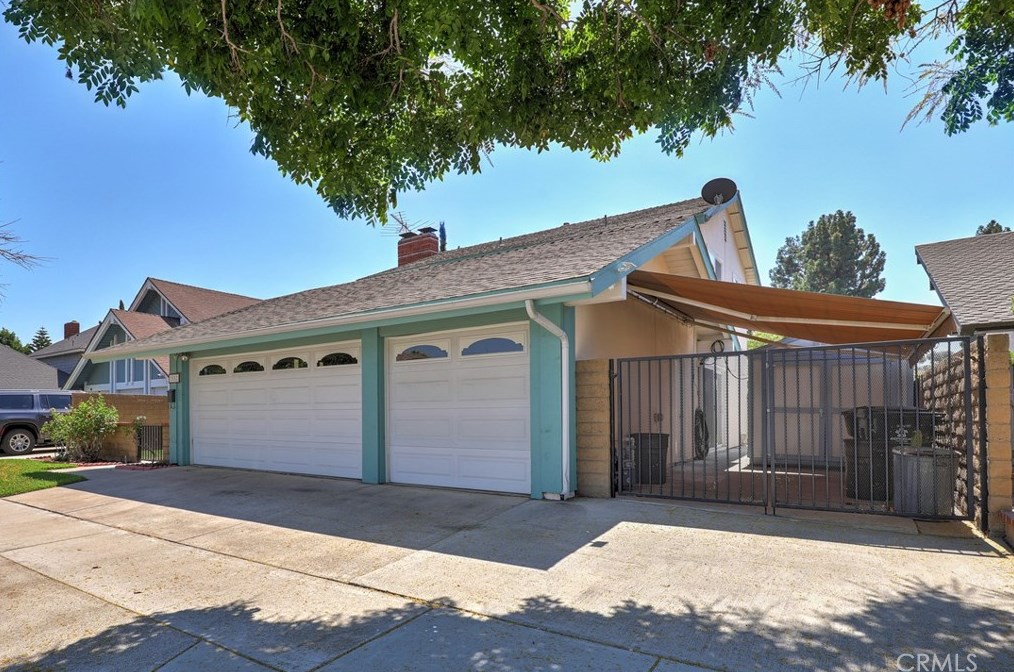2552 E Elsiena Way, Anaheim, CA 92806