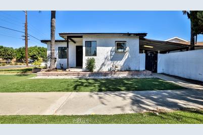 520 S Lemon Street, Fullerton, CA 92832 - Photo 1