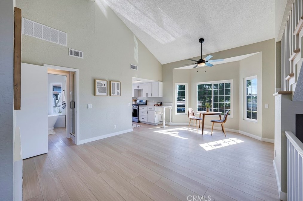9042 Stacie Ln, Anaheim, CA 92804