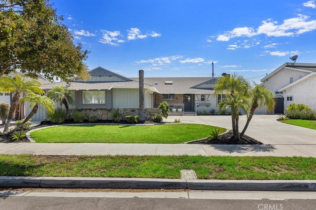 2322 E Sycamore St, Anaheim, CA 92806