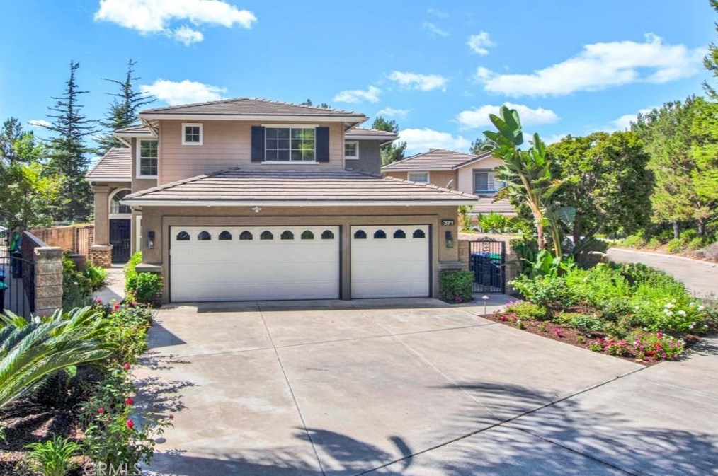 371 N Saguaro Dr, Orange, CA 92869