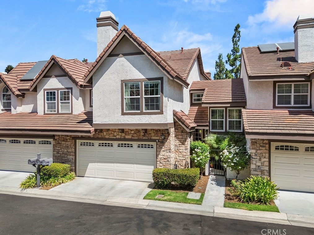 6175 E Morningview Dr #17, Anaheim, CA 92807