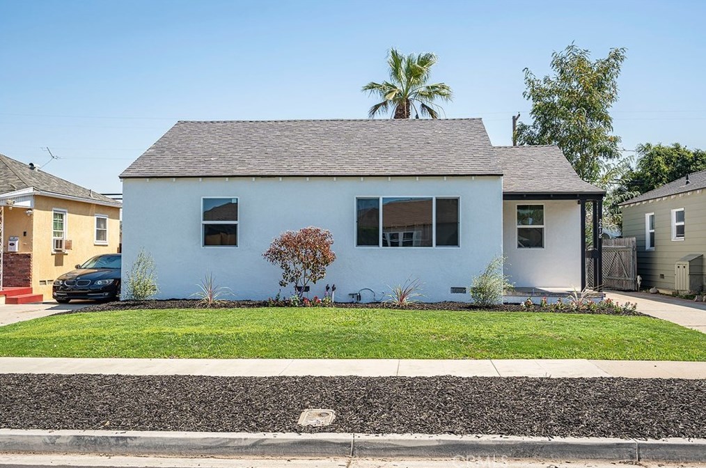 2218 Mira Mar Ave, Long Beach, CA 90815-2509