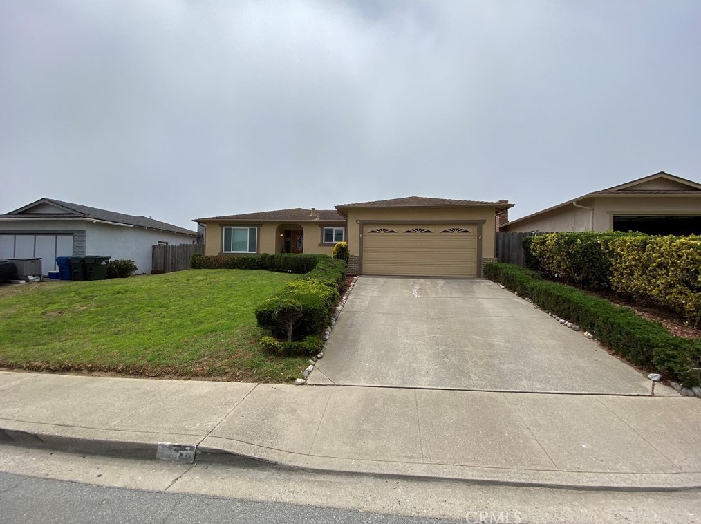 116 Brookside Pl, Marina, CA 93933