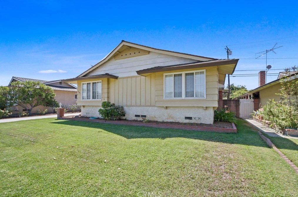 7200 Santa Teresa Cir, Buena Park, CA 90620