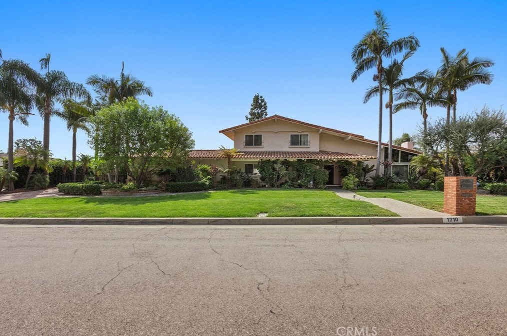 1710 Miramar Dr, Fullerton, CA 92831