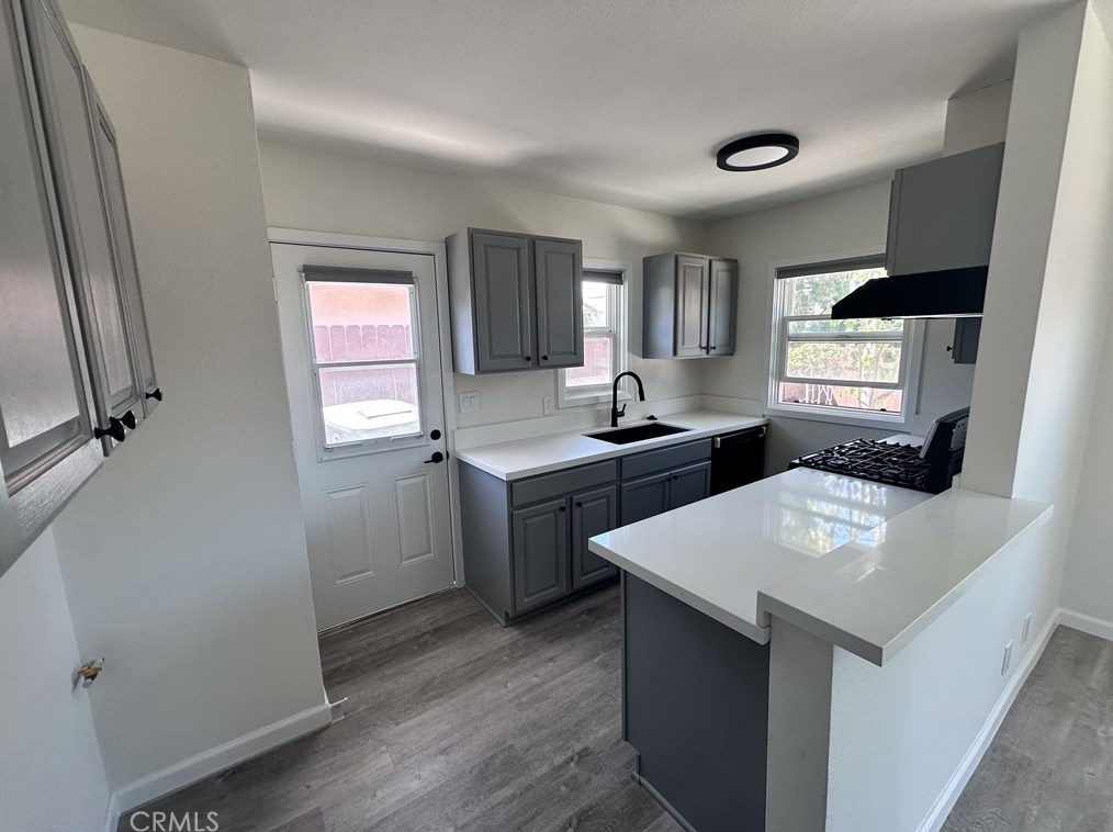 2480 Orange Ave #b, Costa Mesa, CA 92627
