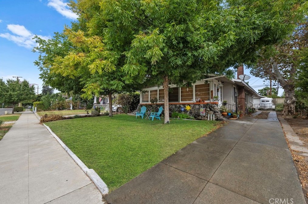 639 Columbia Ave, Pomona, CA 91767-4029