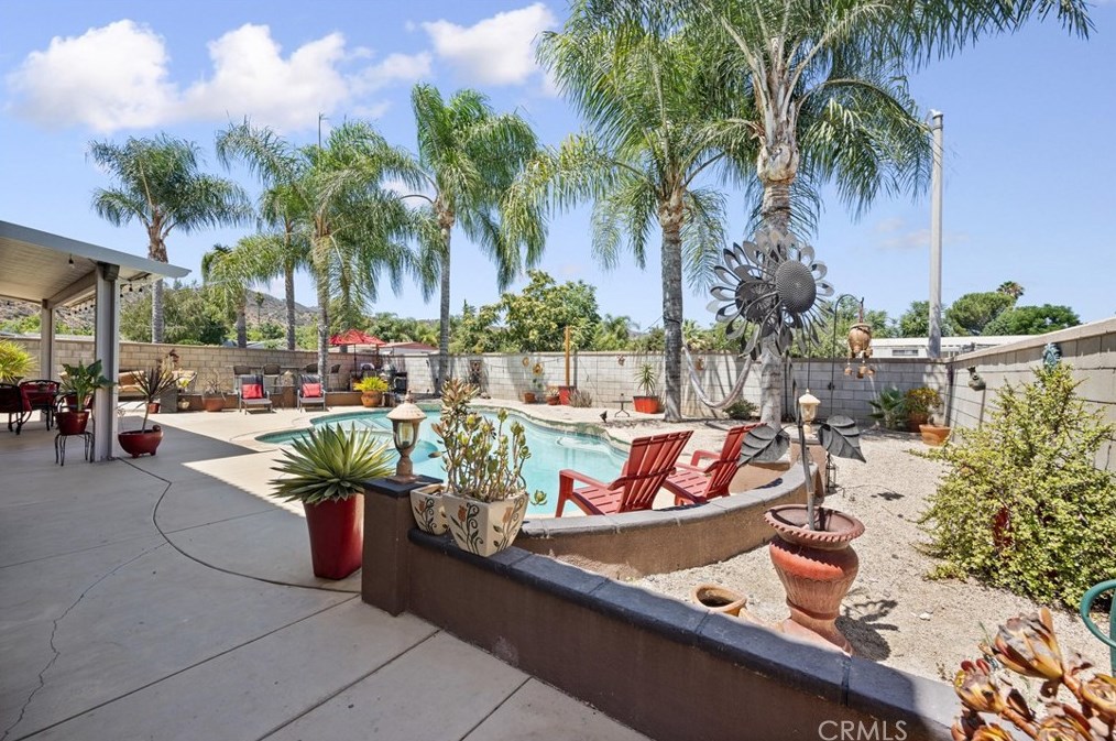 32853 Starlight St, Wildomar CA 92595-8082 exterior