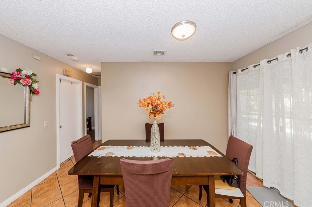 2020 Sultana Ave, Ontario CA  91761-5329 exterior