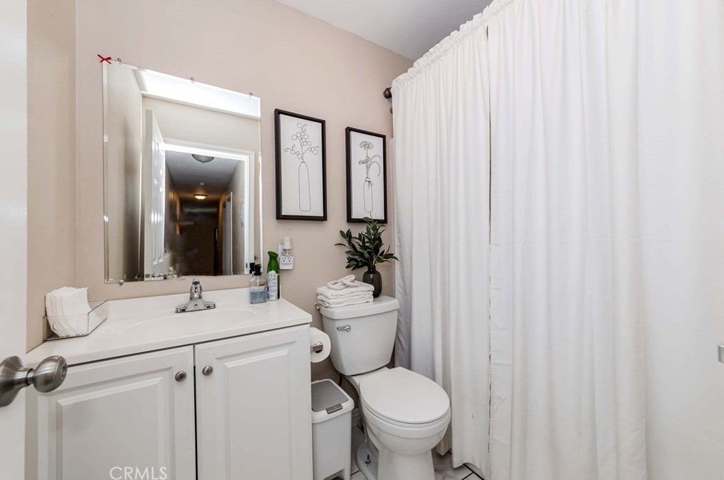 2020 Sultana Ave, Ontario CA  91761-5329 exterior