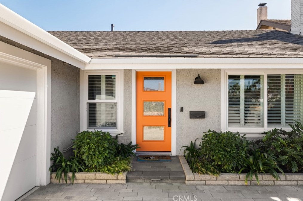 9772 Star Dr, Huntington Beach, CA 92646
