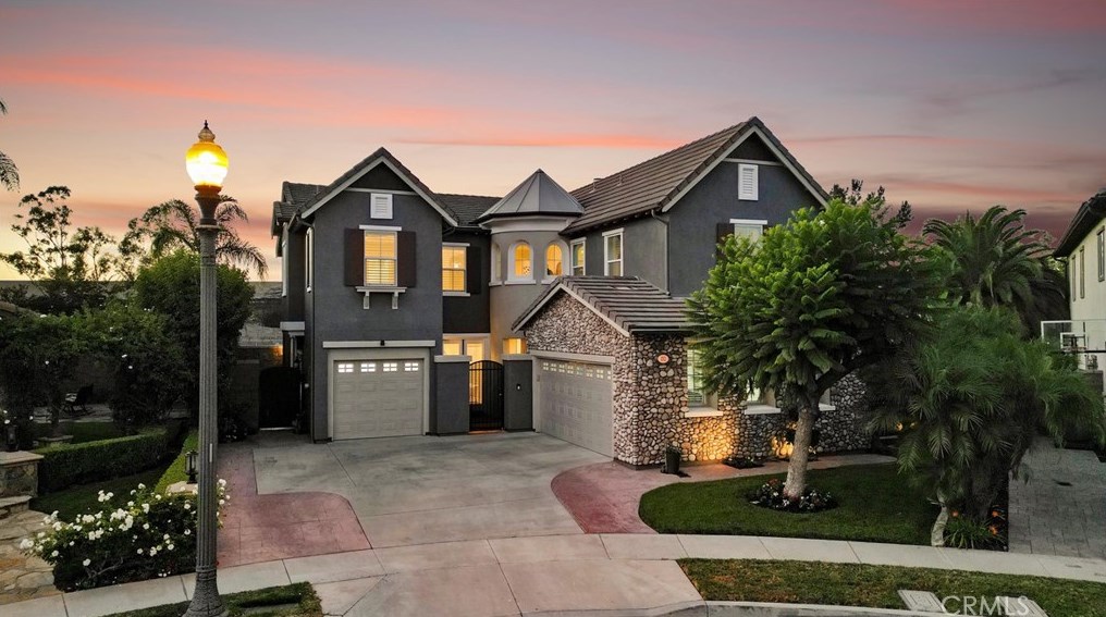 400 Hudson Dr, Tustin, CA 92782