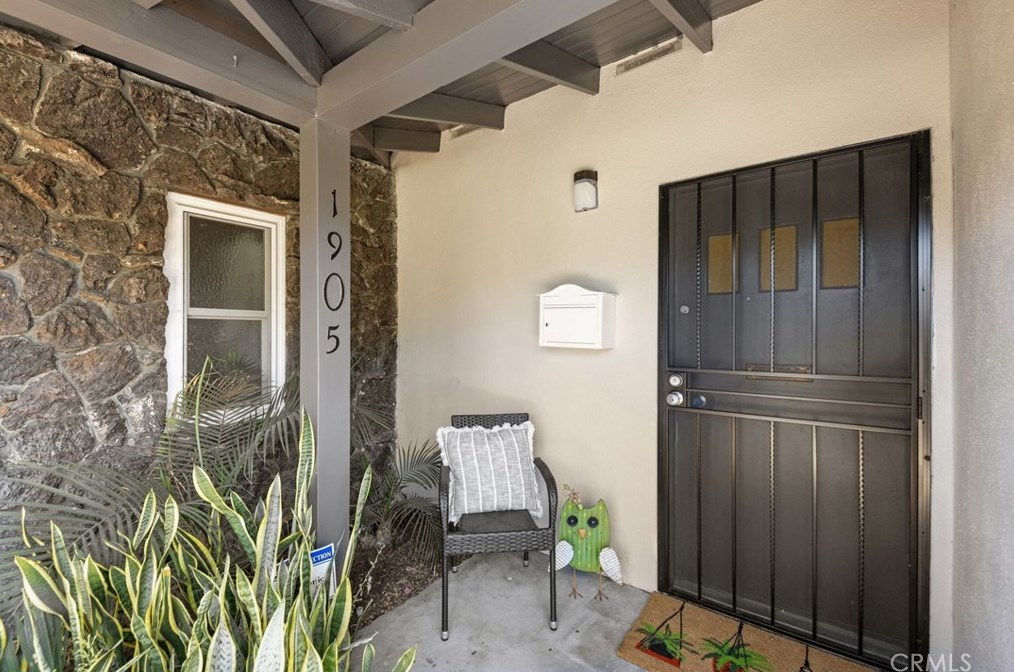 1901 19th St, Santa Ana CA 92705-7603 exterior