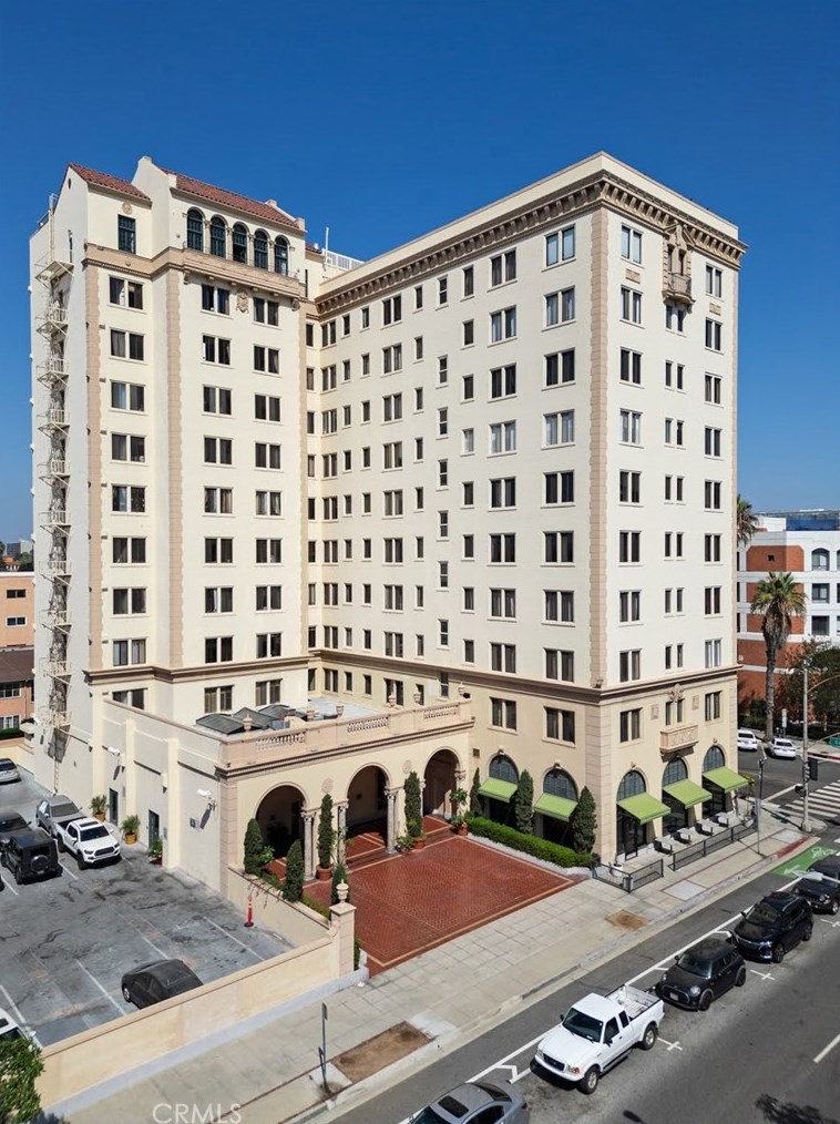 315 W 3rd St #201, Long Beach, CA 90802