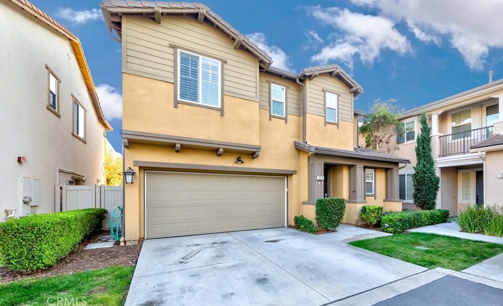 395 S Cantabria Ct, La Habra, CA 90631