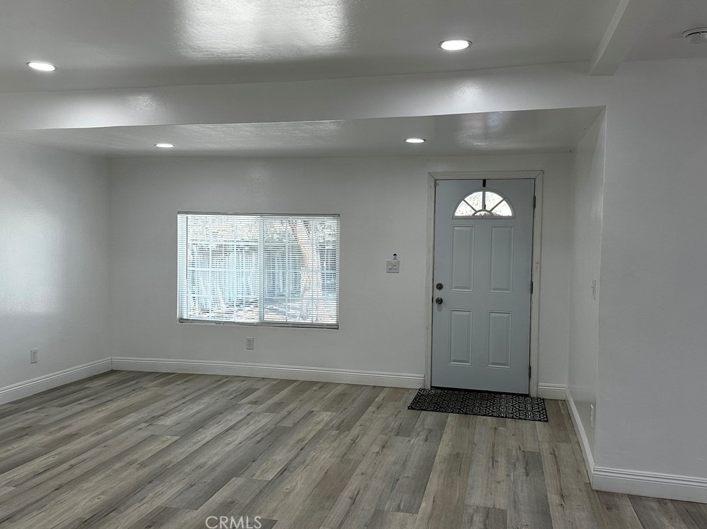 2111 23rd St, Bakersfield, CA 93301