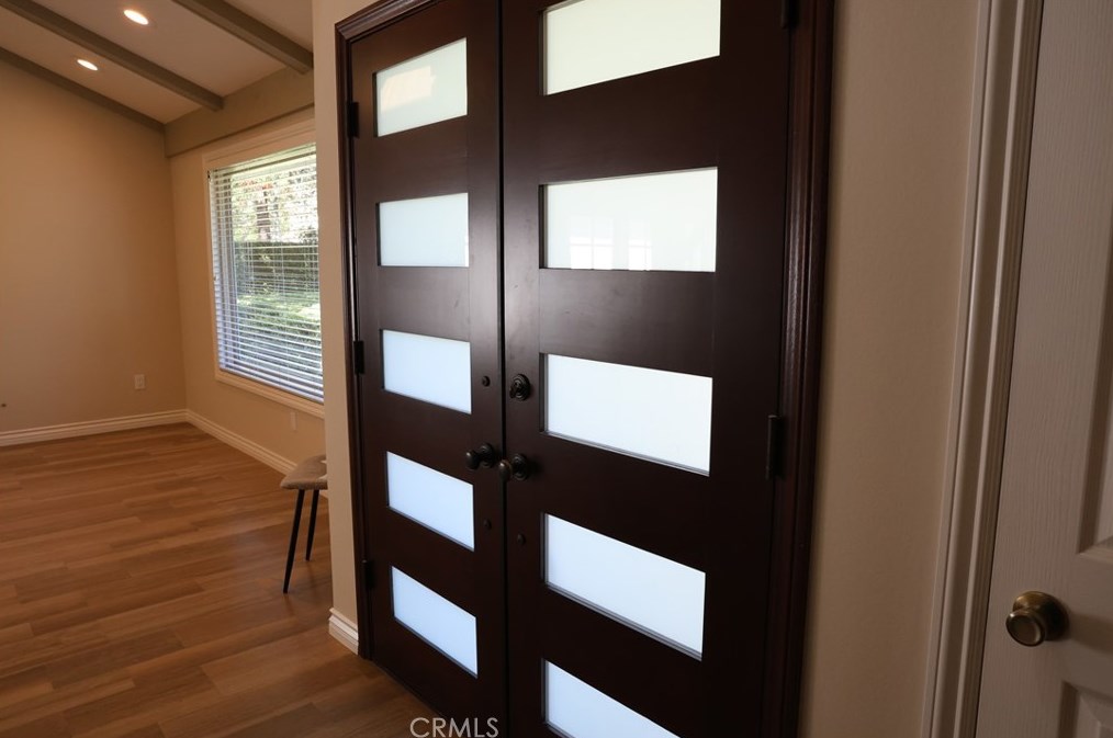 2023 West Wind, Santa Ana CA 92704-7145 exterior