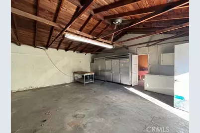 3841 Tweedy Boulevard, South Gate, CA 90280 - Photo 28