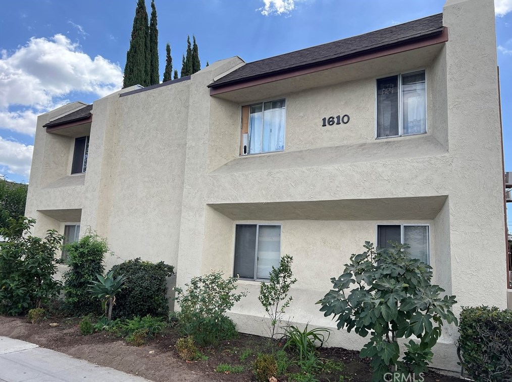 1610 Civic Center Dr, Santa Ana, CA 92703-2914