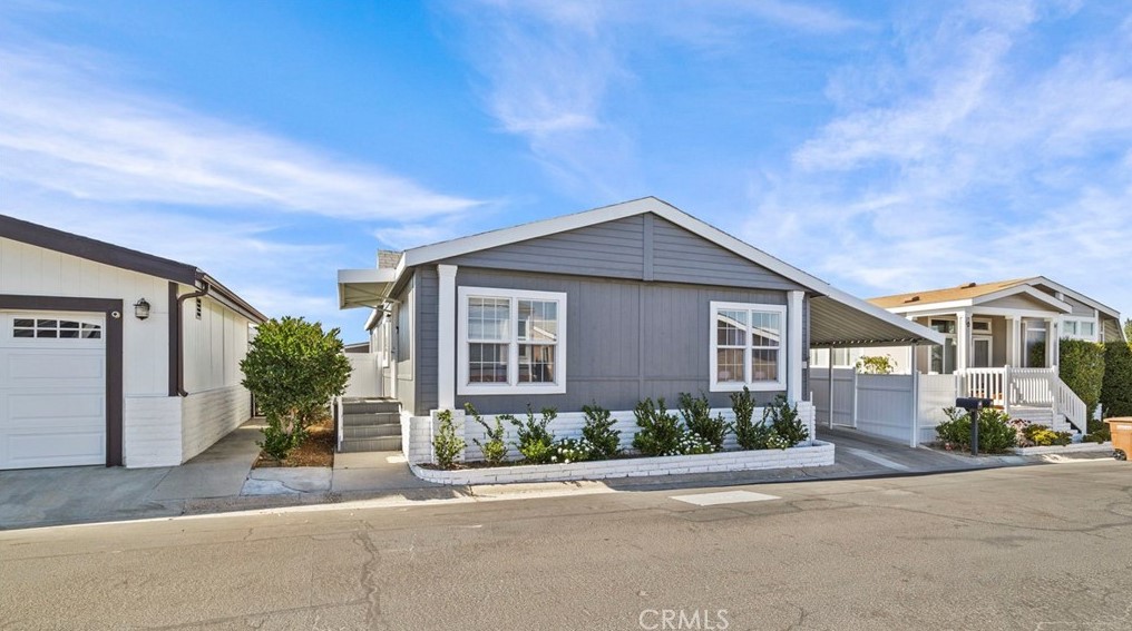 23301 Ridge Rte Dr #11, Laguna Beach, CA 92653