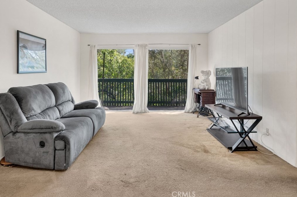 576 Bellflower Blvd, Long Beach, CA 90814-2032