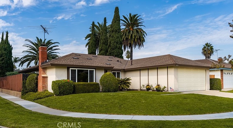 14331 Fernbrook Dr, Tustin, CA 92780