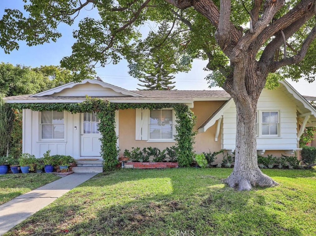 7610 El Chaco, Buena Park, CA 90620