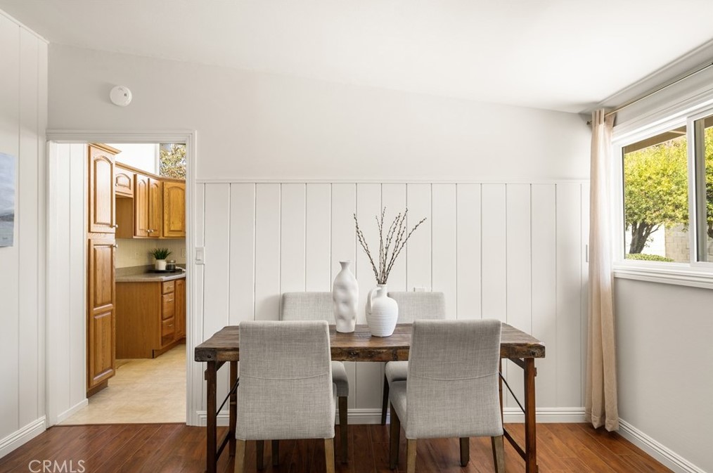 9581 Decker Ave, Anaheim CA  92804-6324 exterior