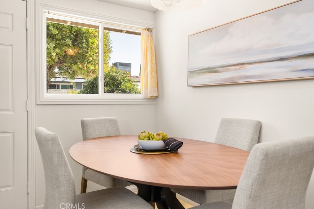 9581 Decker Ave, Anaheim CA  92804-6324 exterior