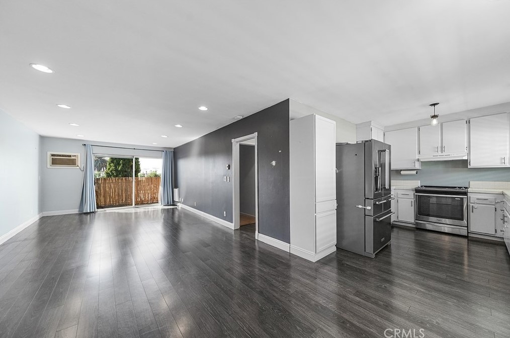 2844 E 3rd St #309, Long Beach, CA 90814