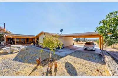 11507 Savage Lane, Apple Valley, CA 92308 - Photo 6