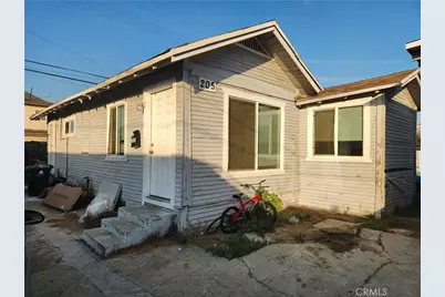 203 E 56th Street, Los Angeles, CA 90011 - Photo 6